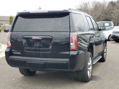 Used 2016 GMC Yukon SLE w/ Convenience Package AWD/4WD image 4