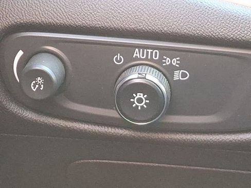 Used 2024 Chevrolet Malibu LT image 23