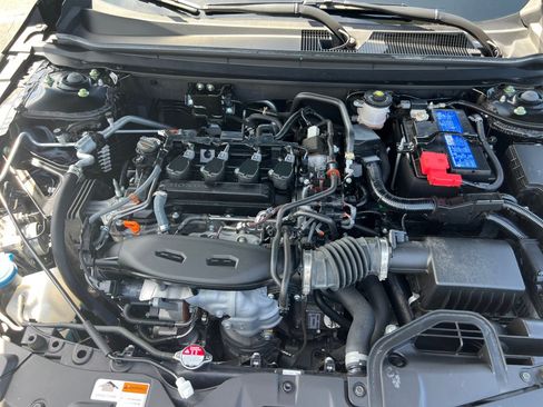 Used 2024 Honda Accord EX image 16