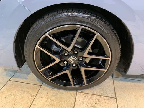 Used 2023 Honda Civic Sport Touring image 16