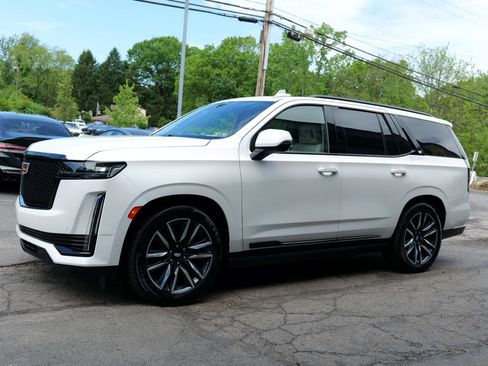 Used 2021 Cadillac Escalade Sport Platinum image 10