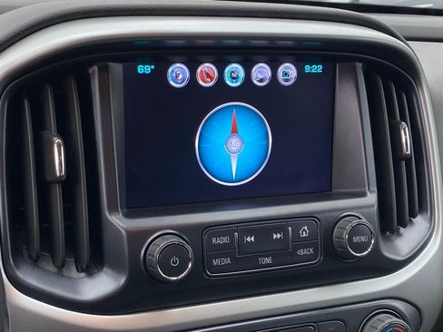 Used 2018 Chevrolet Colorado LT w/ LT Convenience Package image 19