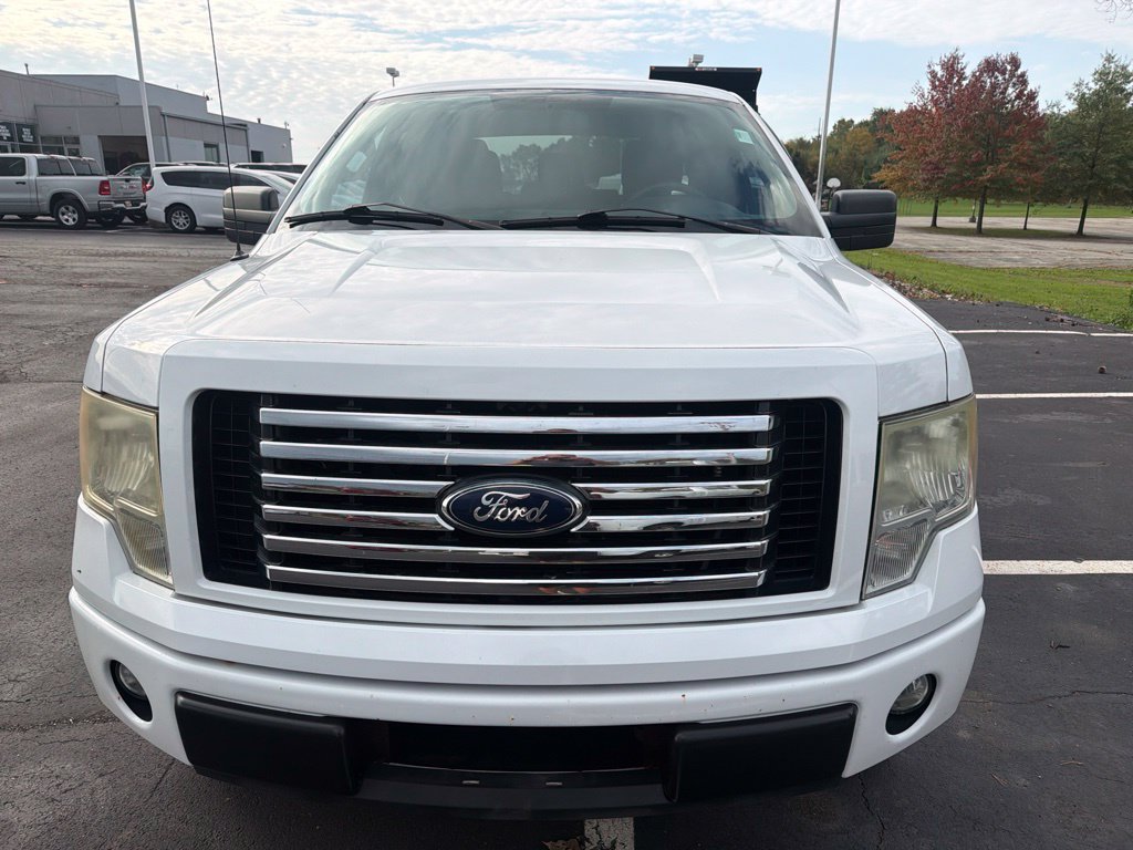 Used 2012 Ford F150 XLT w/ XLT Custom Pkg RWD image 3