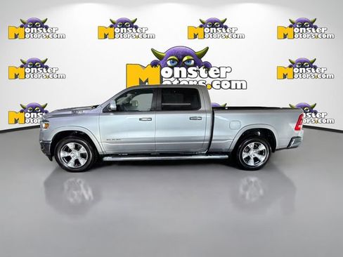 Used 2019 RAM 1500 Laramie AWD/4WD image 7