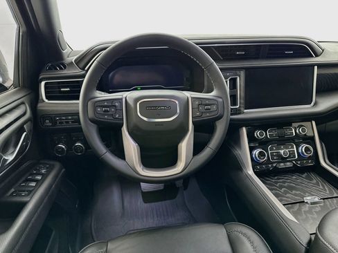Used 2024 GMC Yukon XL Denali w/ LPO, Floor Liner Package AWD/4WD image 25