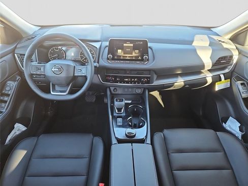 New 2026 Nissan Rogue Dark Armor AWD/4WD image 9