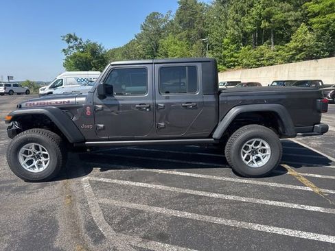 Used 2020 Jeep Gladiator Rubicon AWD/4WD image 4