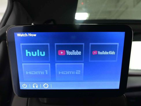 Used 2023 Chevrolet Tahoe High Country image 16