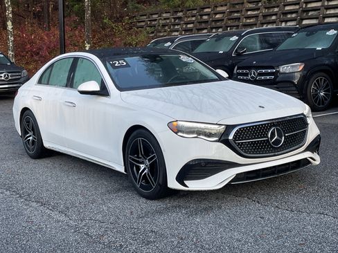 Certified 2025 Mercedes-Benz E 350 4MATIC Sedan image 4