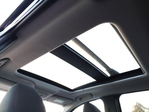 New 2026 Nissan Kicks SV w/ SV Premium Package image 9