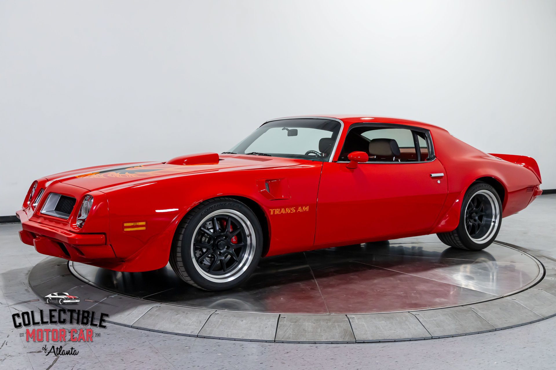 Used 2013 Chevrolet Camaro SS w/ SS Performance Package RWD image 9