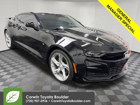 Used 2021 Chevrolet Camaro SS RWD image 1