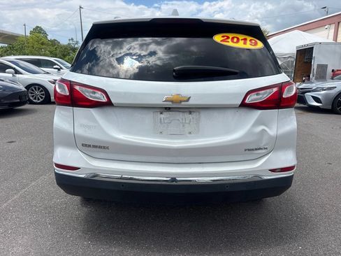 Used 2019 Chevrolet Equinox Premier FWD image 4