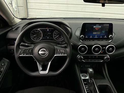 Used 2025 Nissan Sentra SV image 13