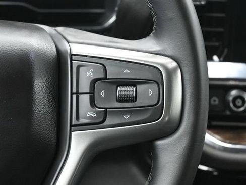 Used 2024 Chevrolet Silverado 1500 LT AWD/4WD image 18