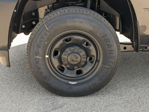 New 2025 RAM 2500 Tradesman image 38