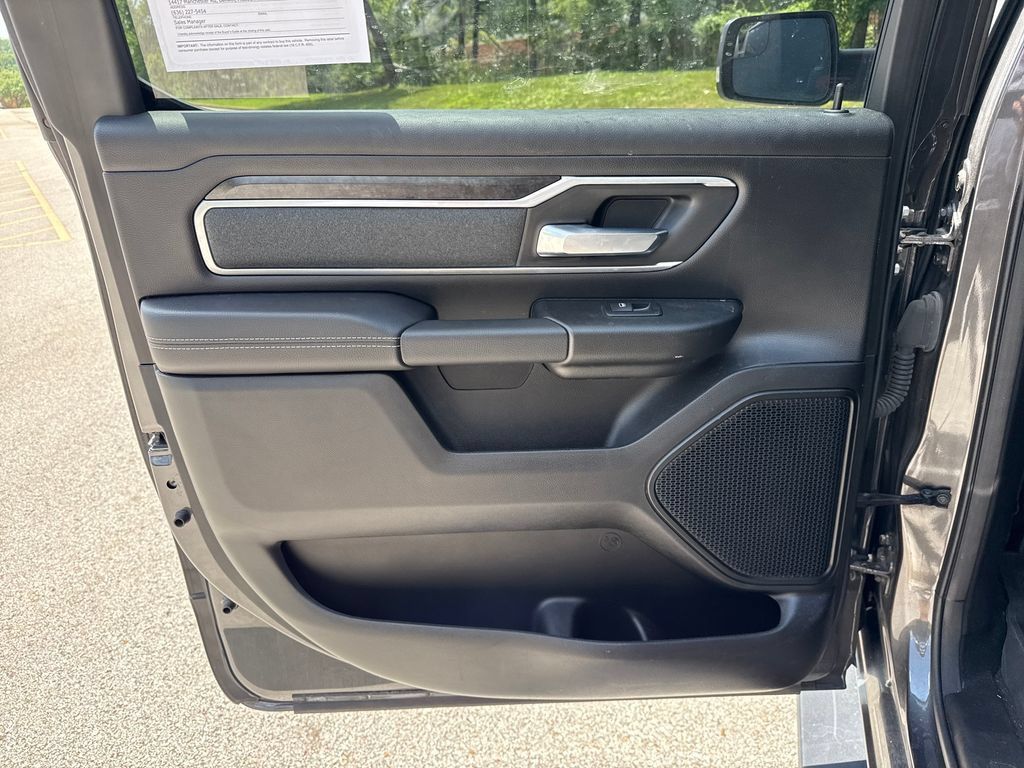 Used 2022 RAM 1500 Big Horn AWD/4WD image 23
