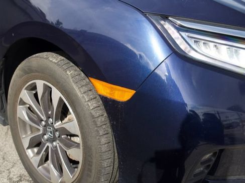 Used 2022 Honda Odyssey EX-L image 9