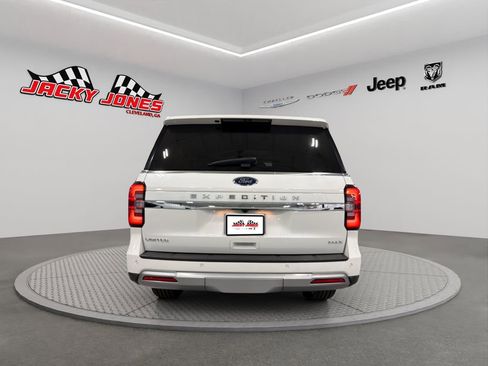 Used 2024 Ford Expedition Max Limited image 8
