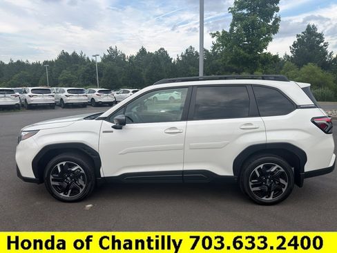 Used 2026 Subaru Forester Premium AWD/4WD image 4