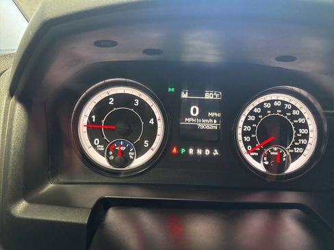 Used 2017 RAM 2500 Tradesman w/ Chrome Appearance Group image 23