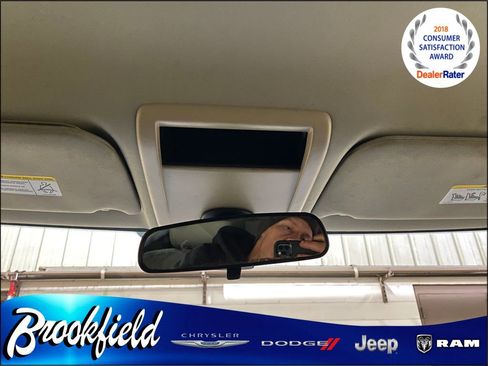 Used 2007 Jeep Commander Sport image 30