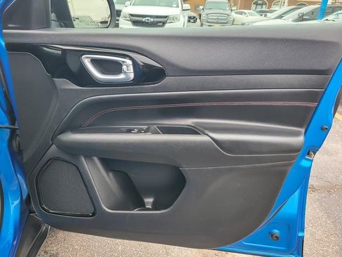 Used 2023 Jeep Compass Trailhawk image 21