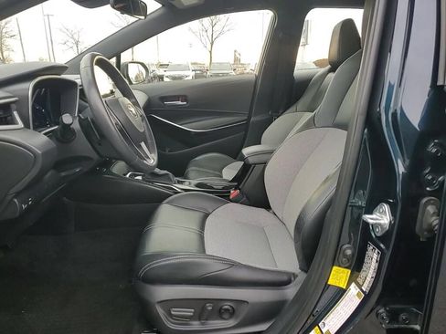 Used 2020 Toyota Corolla XSE image 12
