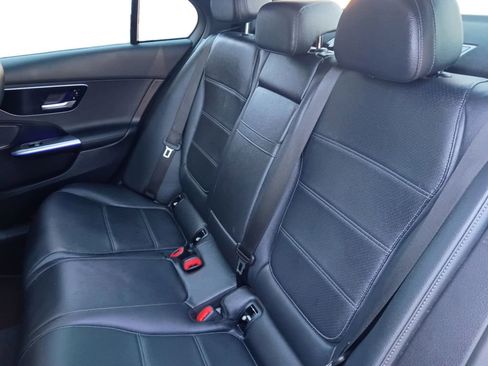 Used 2023 Mercedes-Benz C 300 4MATIC Sedan image 22