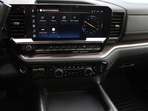 Used 2026 Chevrolet Silverado 3500 LT AWD/4WD image 14