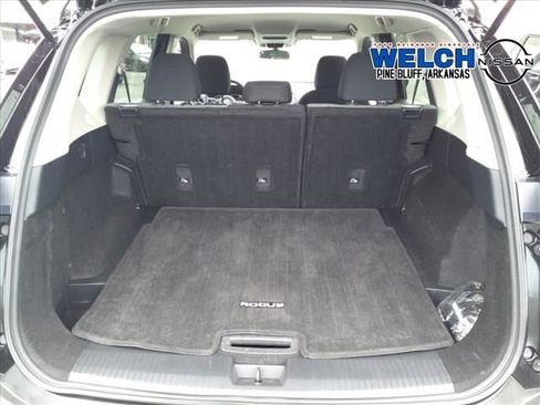 Used 2021 Nissan Rogue S image 5