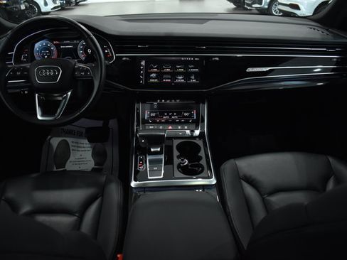 Used 2019 Audi Q8 Premium w/ Convenience Package AWD/4WD image 33