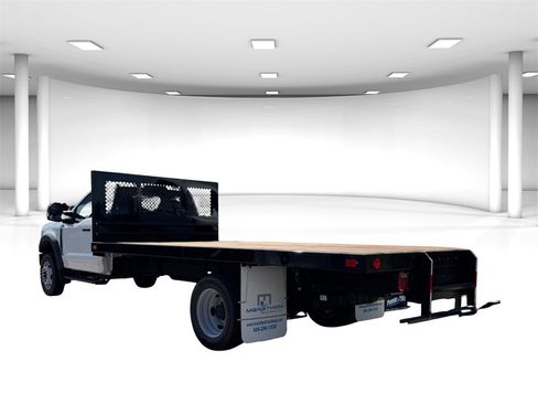 New 2025 Ford F550 2WD Regular Cab Super Duty w/ XLT Value Package image 3