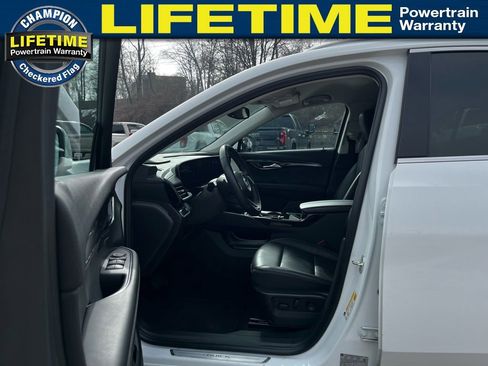 Used 2024 Buick Envision Preferred image 19