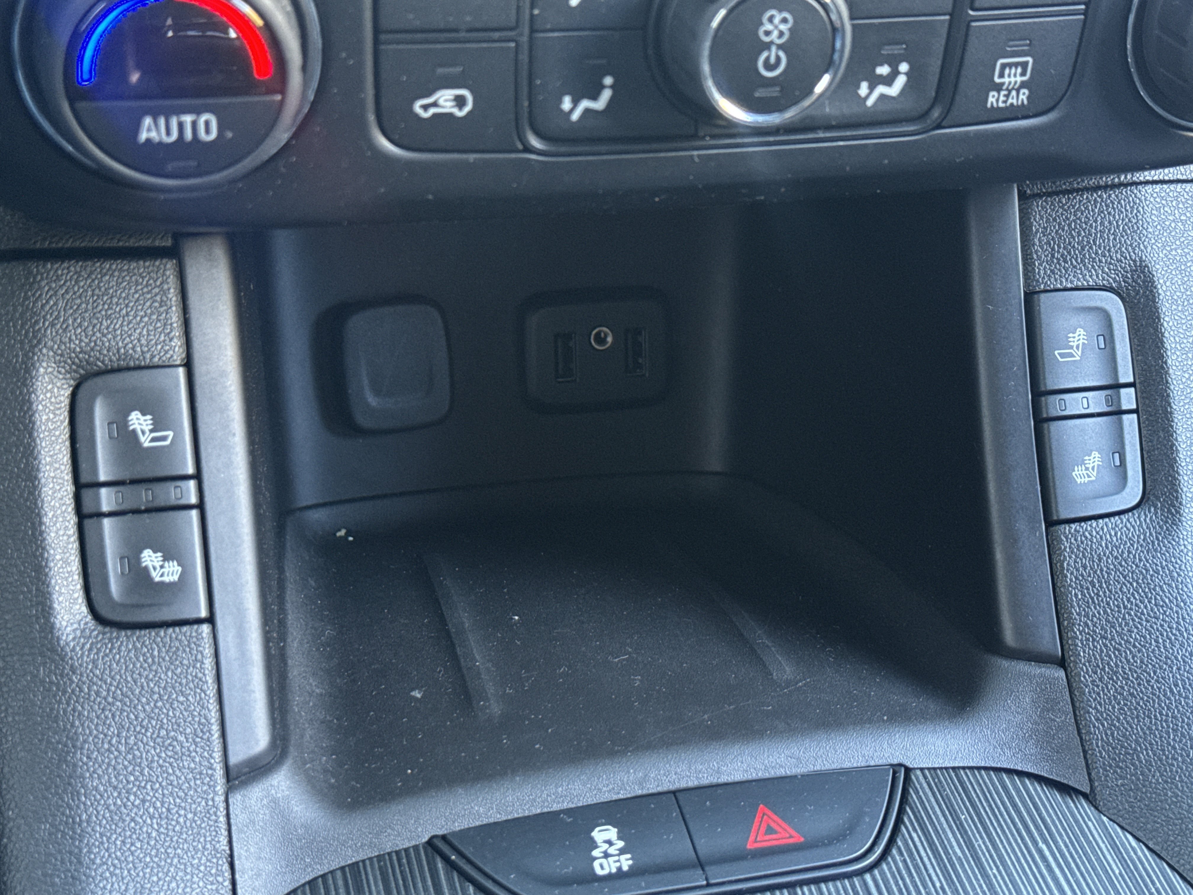 Used 2019 GMC Acadia SLT AWD/4WD image 24