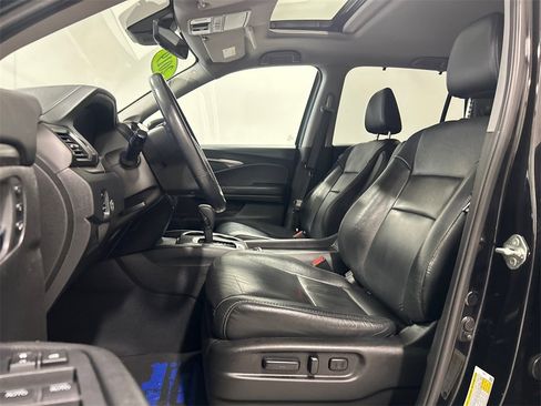 Used 2019 Honda Pilot EX-L image 16