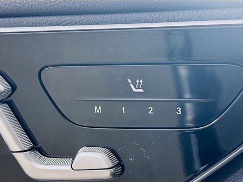 Used 2026 Mercedes-Benz C 300 4MATIC Sedan image 43