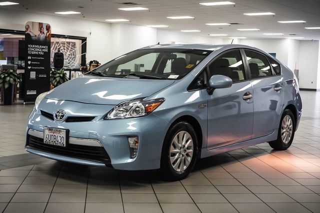 Used 2013 Toyota Prius Prime Plug-In Hybrid FWD image 3