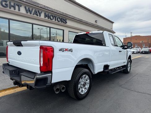 Used 2023 Ford F250 XLT w/ Snow Plow Prep Package image 3
