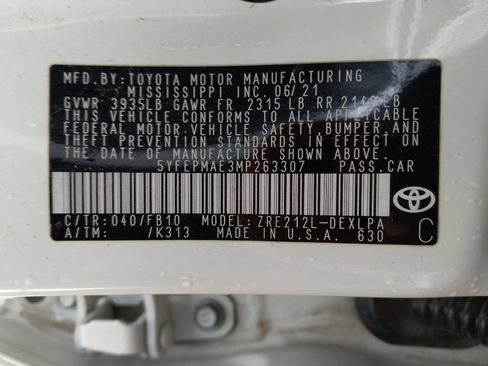 Used 2021 Toyota Corolla LE FWD image 33