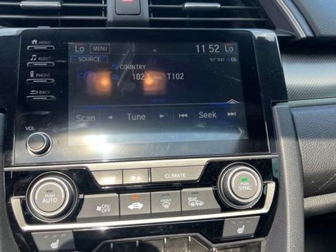 Used 2019 Honda Civic EX image 14