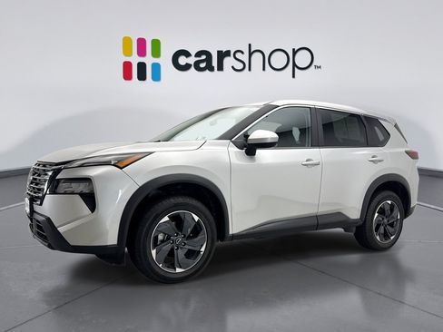 Used 2025 Nissan Rogue SV AWD/4WD image 1