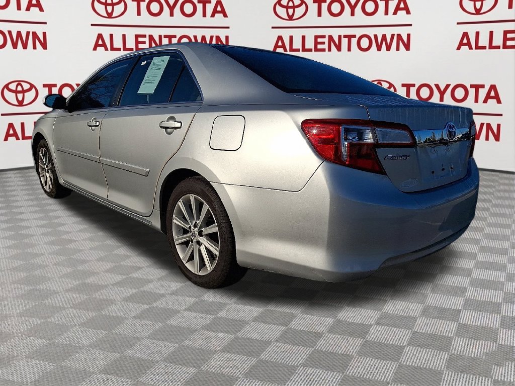 Used 2013 Toyota Camry XLE FWD image 5