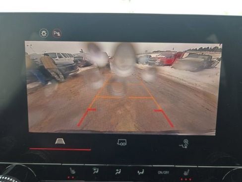 New 2026 GMC Canyon Elevation w/ Convenience Package image 32