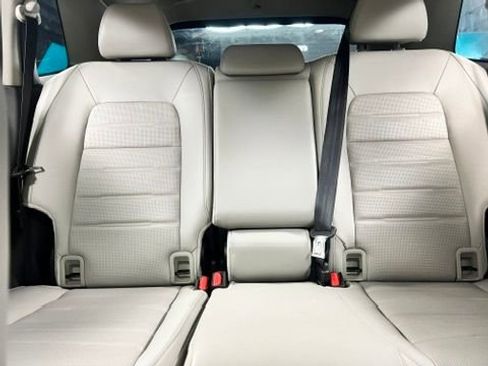 Used 2024 Honda CR-V EX-L image 11
