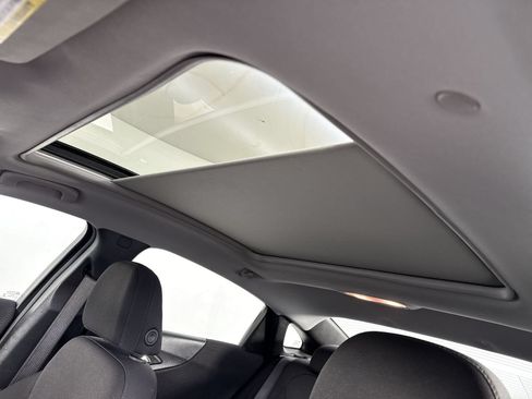 Used 2024 Chevrolet Malibu LT FWD image 18