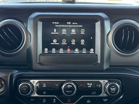 Certified 2022 Jeep Wrangler Unlimited Sport image 23