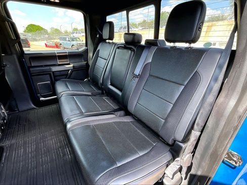 Used 2019 Ford F150 Raptor w/ Equipment Group 802A Luxury image 22