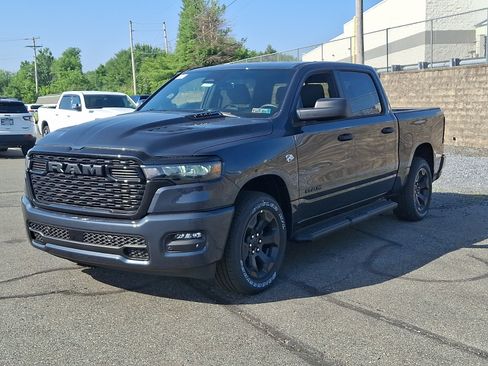 New 2026 RAM 1500 Express AWD/4WD image 2