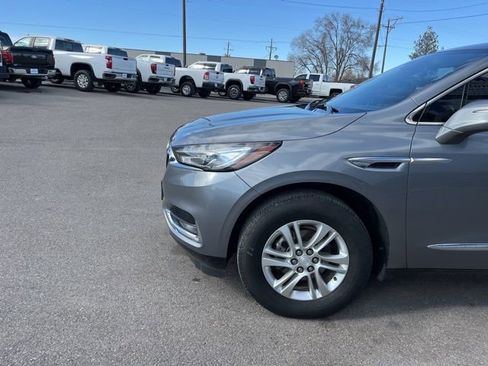 Used 2021 Buick Enclave Essence AWD/4WD image 5